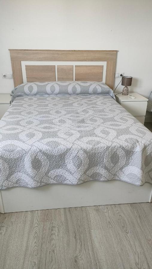 Apartamentos Nayda N4 De 2 Habitaciones Mérida Dış mekan fotoğraf